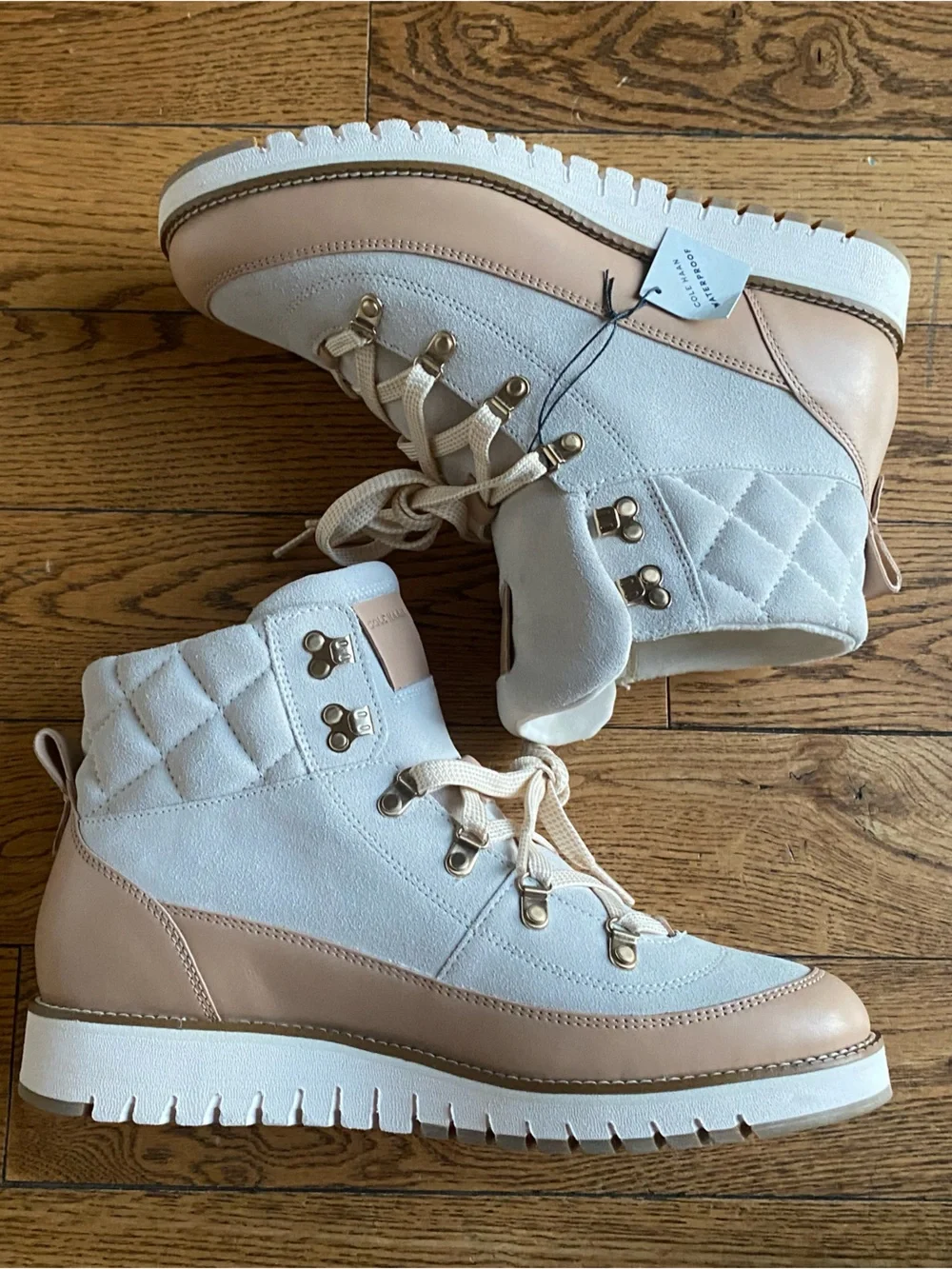 New! Women's ZERØGRAND Waterproof Elissa Hiker Boots size 9 b